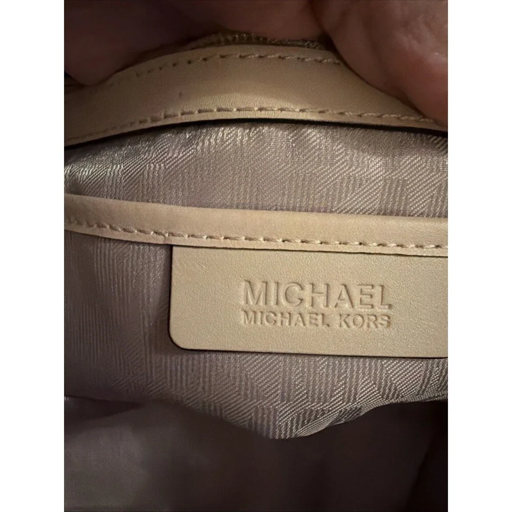 Michael Kors Jet Set Brown Logo Large Tote Gold Hardware.  Bag Charm.Zip Closure